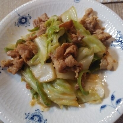 甘辛い味でご飯がすすみました。
簡単に作れて美味しかったです。
最後のお醤油がポイントですね。
また作ります！